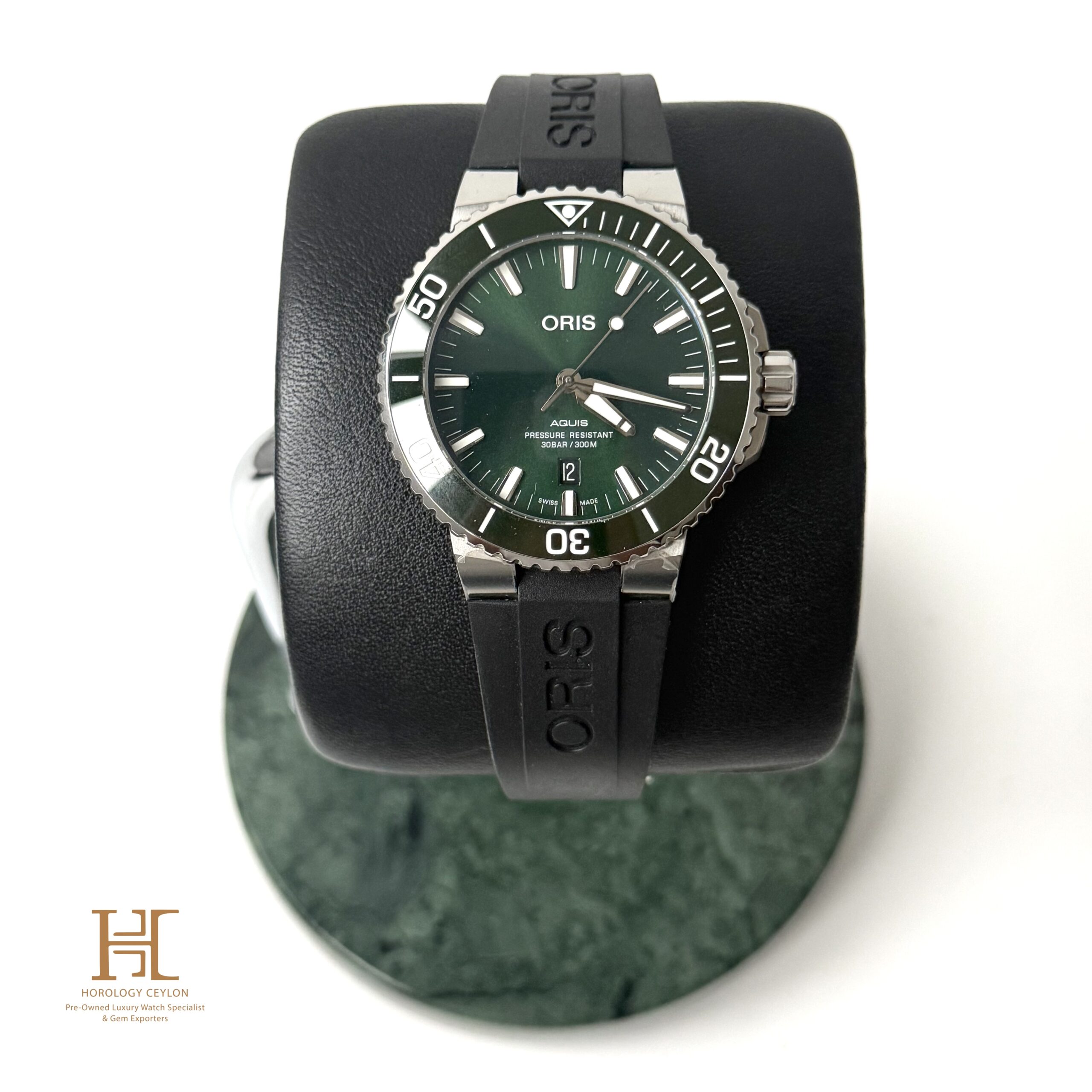 Oris Aquis Date Green Dial 43.5mm / Year 2024 / 0173377304157